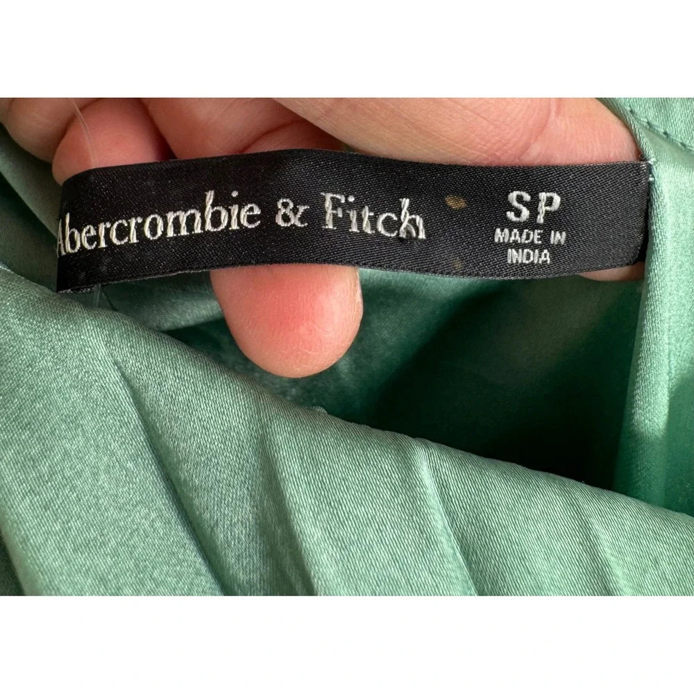 Abercrombie & Fitch Giselle Maxi Dress sz SP Green Floral cut out satin